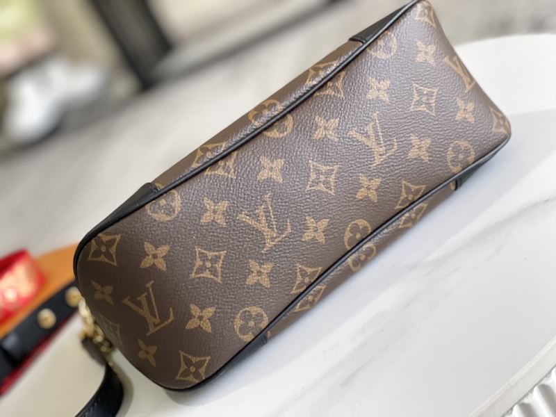 LV Hobo Bags